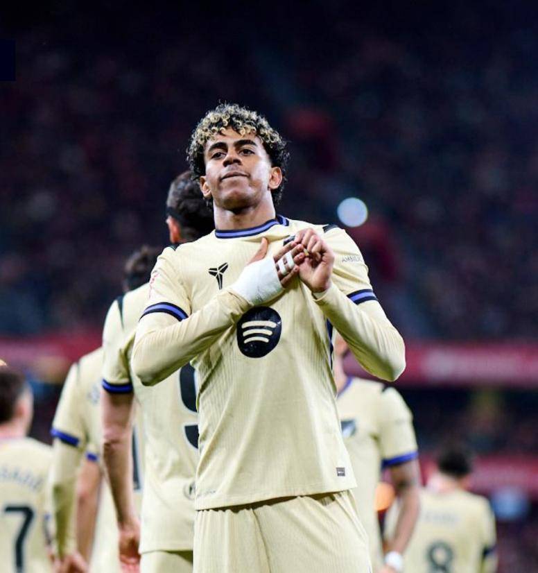 足坛一夜动态：尤文造4-0惨案，巴萨小胜巴斯克雄狮，曼城擒喜鹊